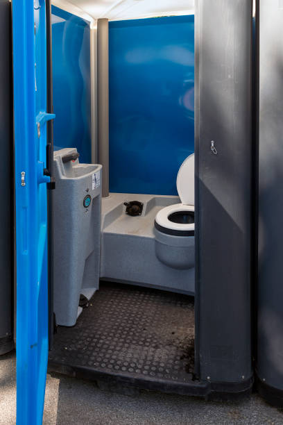 Best Portable restroom trailer rental  in Sherwood, OH